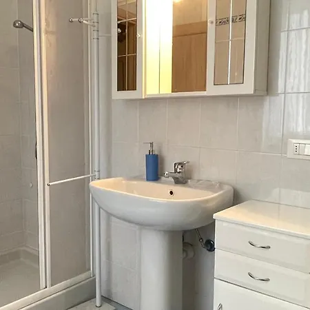 550 Metri Dal Mare Relax Vicini A Tutto Apartamento Albenga